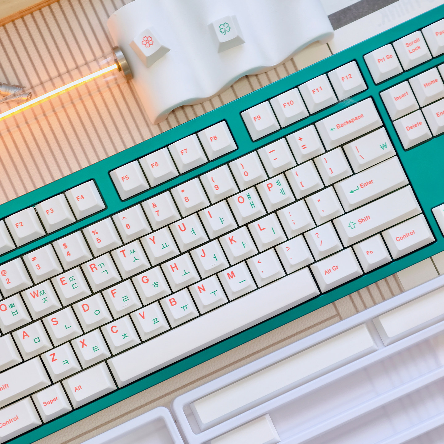 144 Keys Irregular White Keyca - Retro Gaming Keycaps review and price